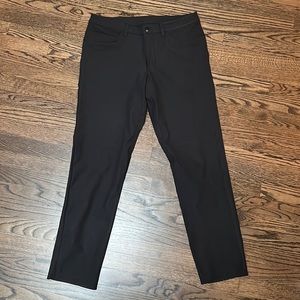 Men’s Lululemon ABC Classic-Fit Pant